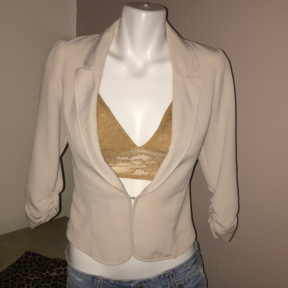 Charlotte Russe size small ivory blazer